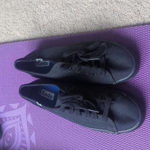 All Black Women's Kickstart Keds